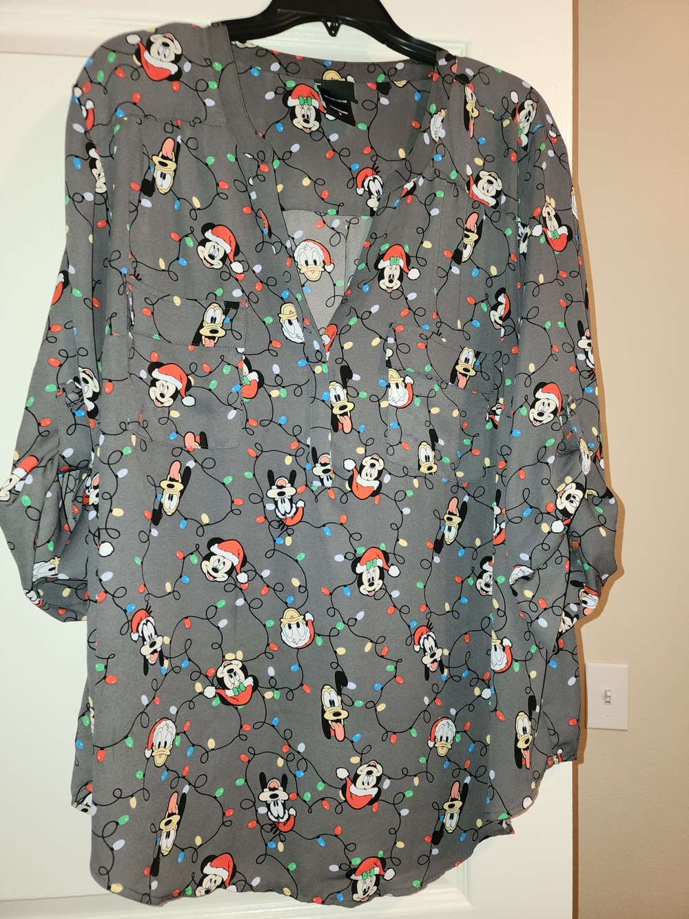 torrid Disney Gray Holiday Mickey & Friends Light-String Blouse